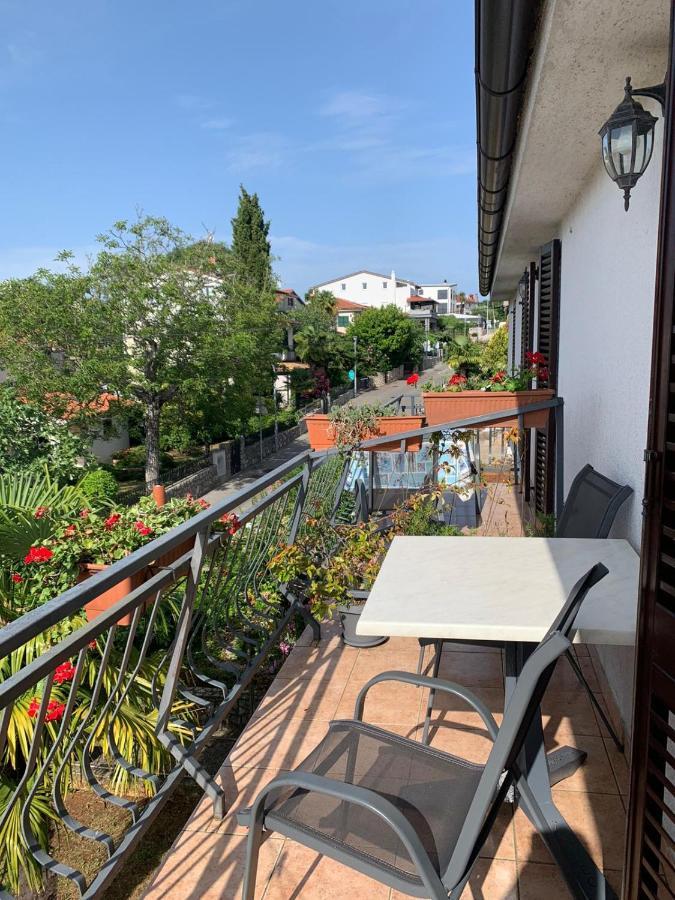 Draga Rooms Njivice Exterior foto