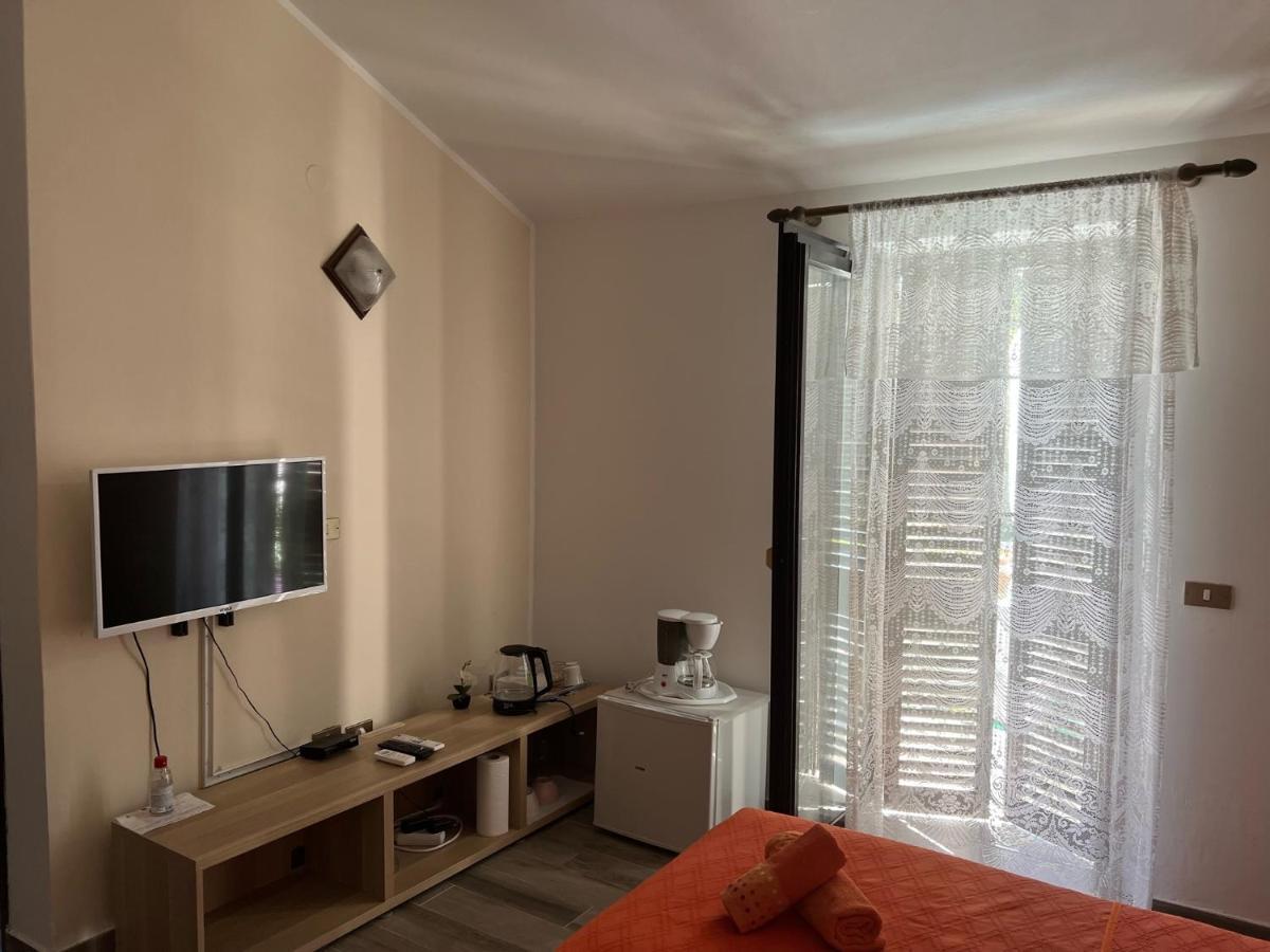 Draga Rooms Njivice Exterior foto