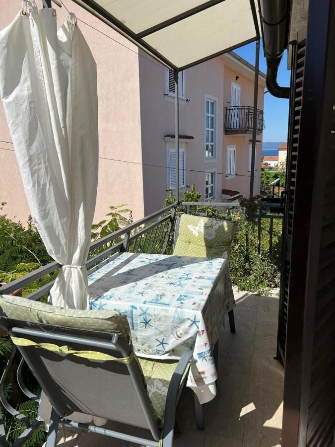 Draga Rooms Njivice Exterior foto